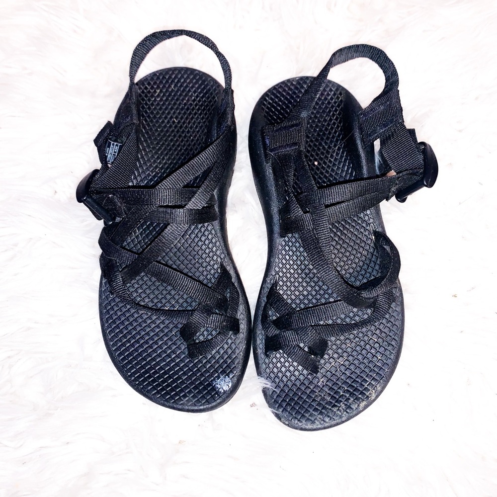 Black Chacos